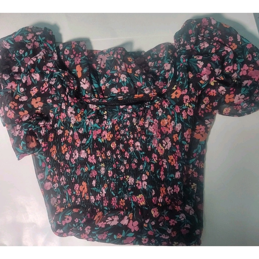 BCBG PARIS‎ WOMENS SMOCKED FLORAL DRESS BLACK M Short Sleeve Fairy Boho Babydoll